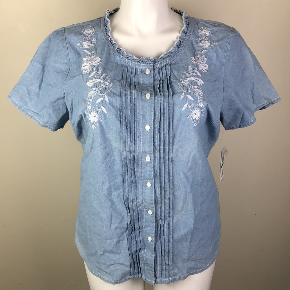 Pappagallo Button Front Chambray Top Embroidered